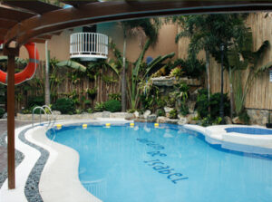 jardin de isabel pool
