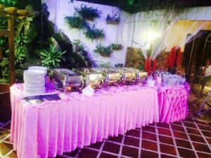 catering buffet